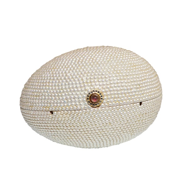 Pearl egg with amethyst clasp evening bag mint - Picture 1 of 12